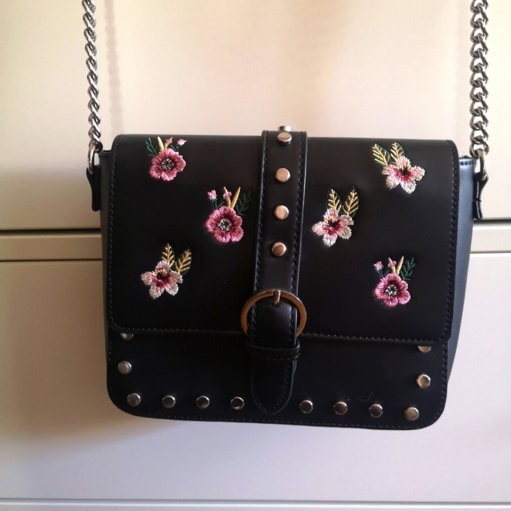 Faux leather purse with embroidery and studs